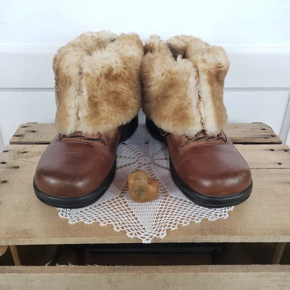 **SOLd*thankyou🌹Dansko Shearling Fur Lace-up Eskimo Mukluk Clog Boots•EU39 8.5 - Picture 7 of 13